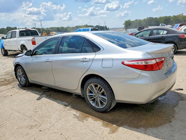 2015 TOYOTA CAMRY