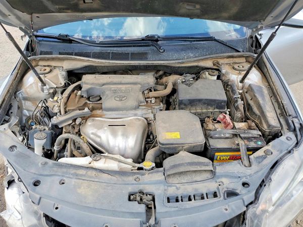 2015 TOYOTA CAMRY