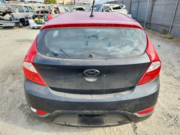 2017 HYUNDAI ACCENT SE Base