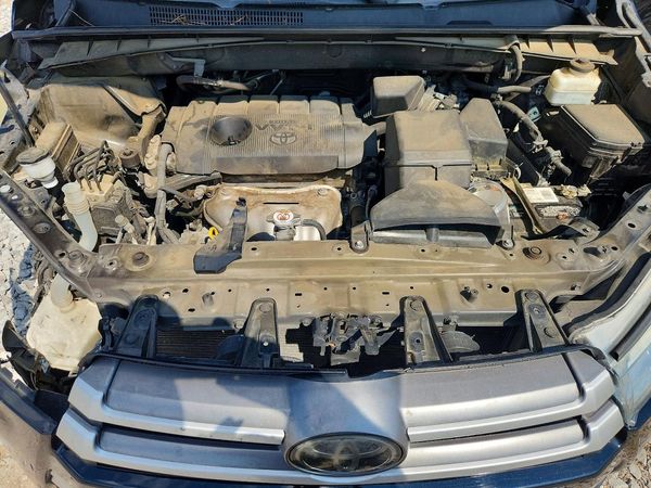 2019 TOYOTA HIGHLANDER