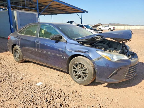 2017 TOYOTA CAMRY