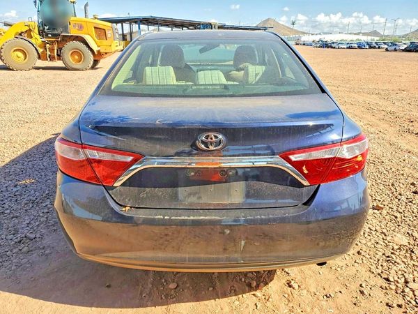 2017 TOYOTA CAMRY