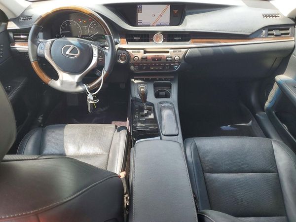 2014 LEXUS ES