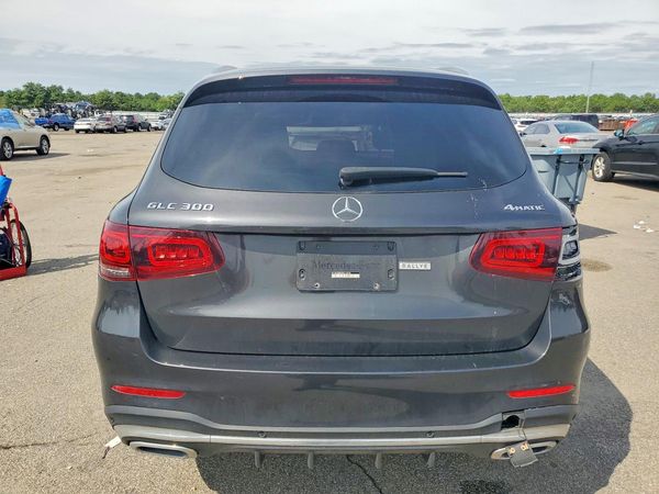 2022 MERCEDES-BENZ GLC GLC300 4MATIC