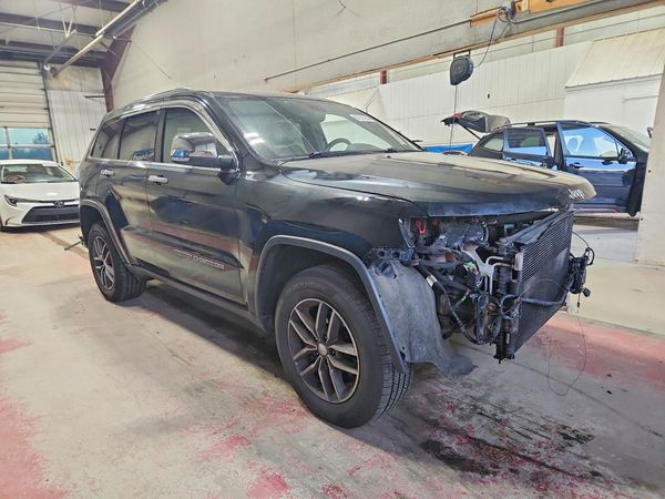 2017 JEEP GRAND CHEROKEE Limited — Passenger 3/4