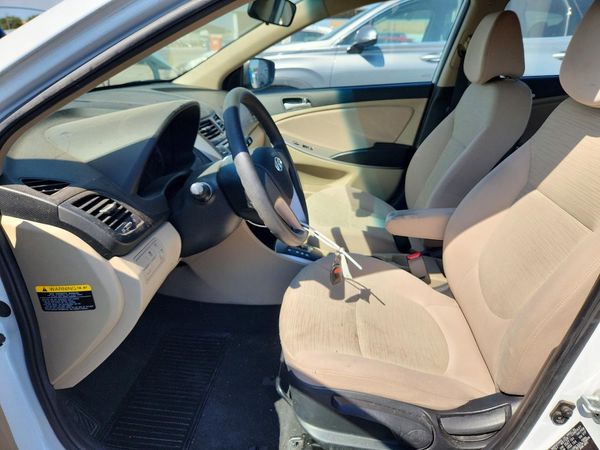 2017 HYUNDAI ACCENT