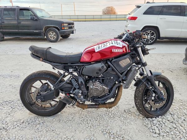 2018 YAMAHA XSR700