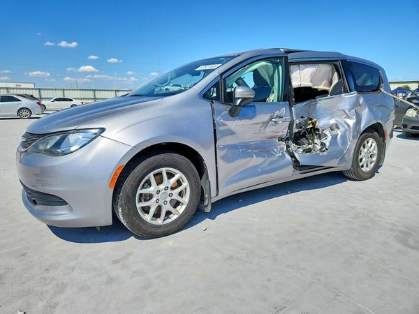 2017 CHRYSLER PACIFICA
