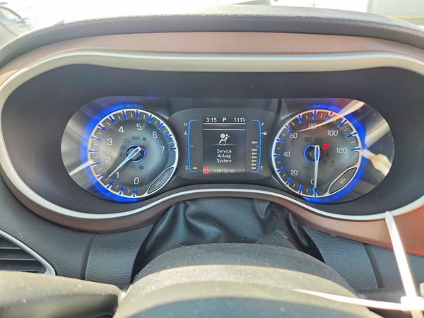 2017 CHRYSLER PACIFICA