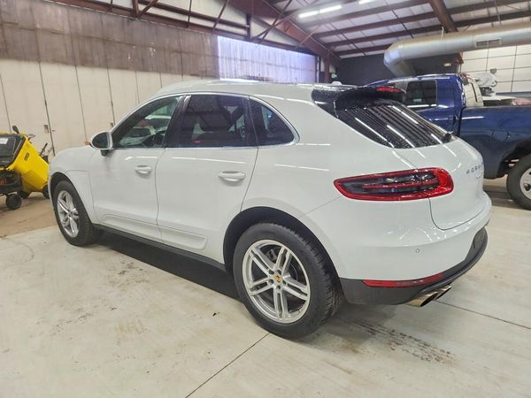 2017 PORSCHE MACAN