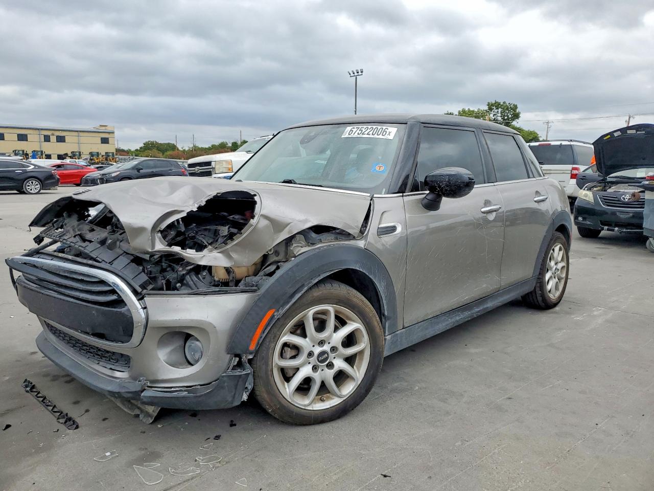 2020 MINI COOPER