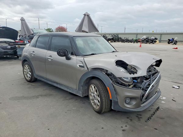 2020 MINI COOPER