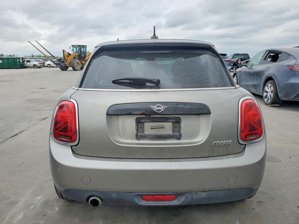 2020 MINI COOPER