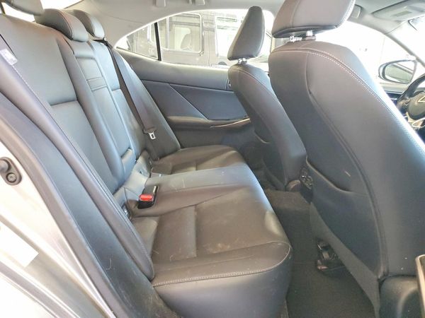 2015 LEXUS IS 250