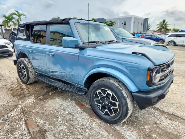2022 FORD BRONCO