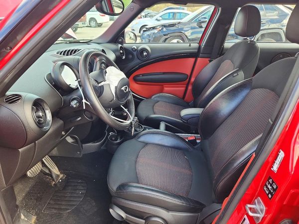 2015 MINI COOPER