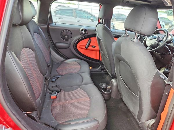 2015 MINI COOPER