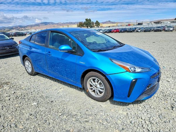 2020 TOYOTA PRIUS