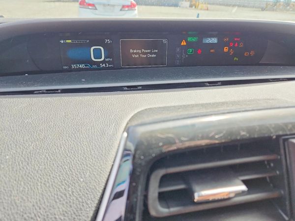 2020 TOYOTA PRIUS