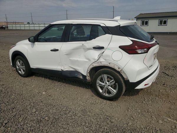2021 NISSAN KICKS