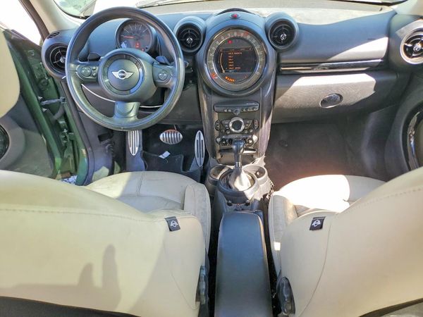 2016 MINI COOPER
