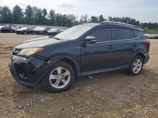 2014 TOYOTA RAV4 — DSFA — Front 3/4