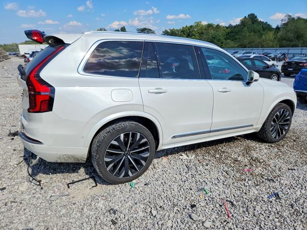 2025 VOLVO XC90