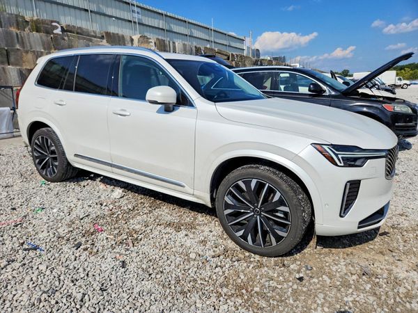 2025 VOLVO XC90