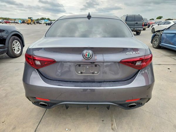 2018 ALFA ROMEO GIULIA