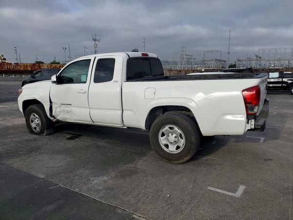 2018 TOYOTA TACOMA SR/SR5/TRD Sport