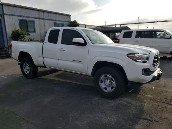 2018 TOYOTA TACOMA SR/SR5/TRD Sport