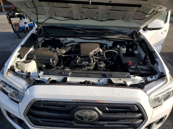 2018 TOYOTA TACOMA SR/SR5/TRD Sport
