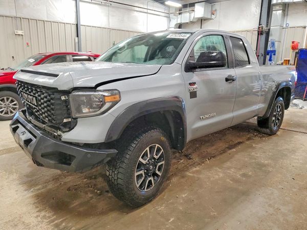 2020 TOYOTA TUNDRA