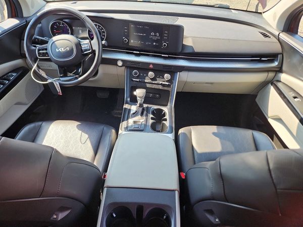 2024 KIA CARNIVAL
