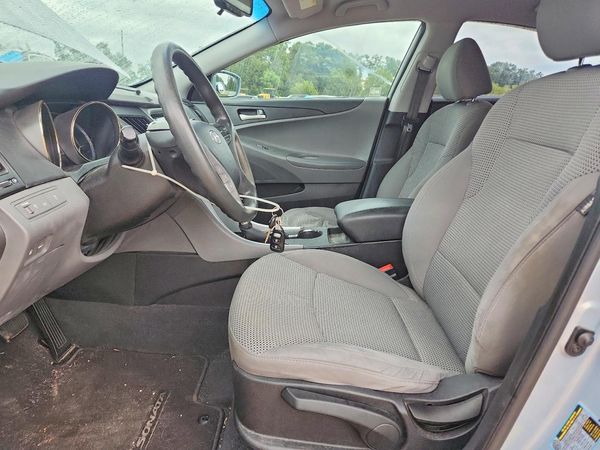 2012 HYUNDAI SONATA Middle-low level