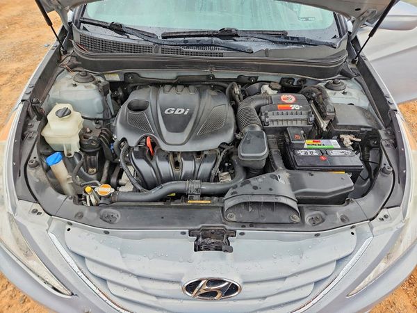 2012 HYUNDAI SONATA Middle-low level