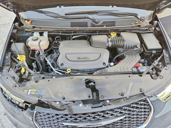 2024 CHRYSLER PACIFICA