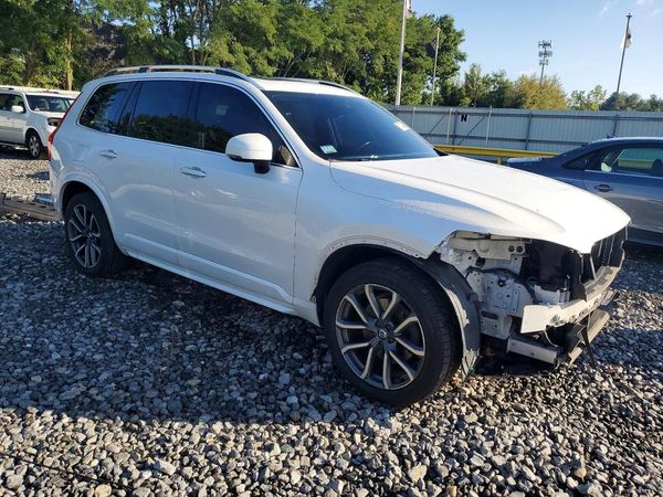 2016 VOLVO XC90 SV42 Momentum