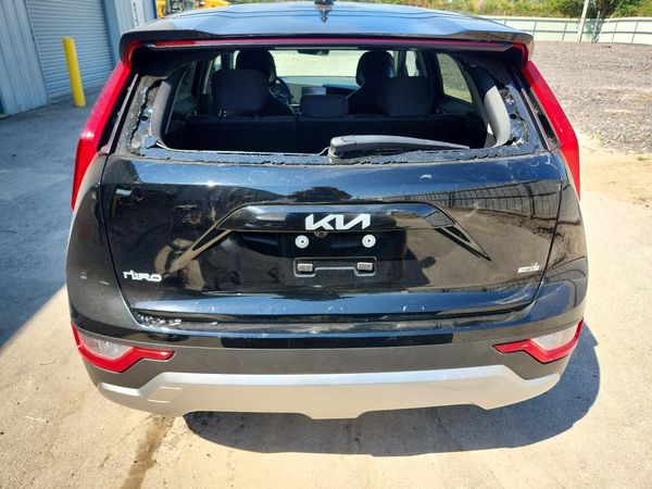 2026 KIA NIRO LX