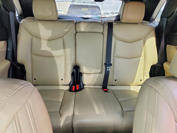 2017 CADILLAC XT5 Base