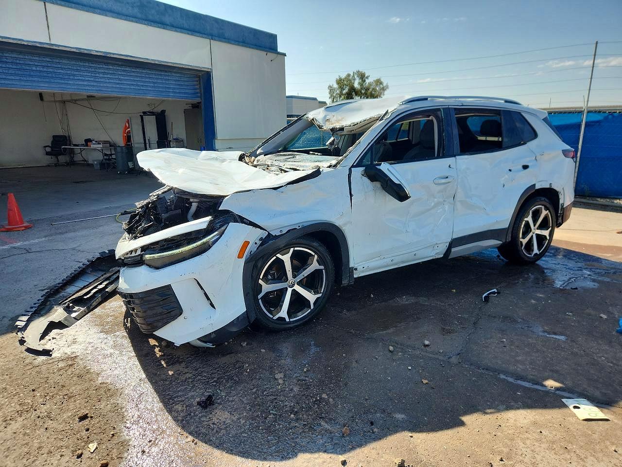 2026 VOLKSWAGEN TIGUAN SE