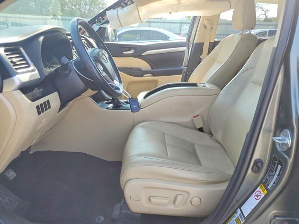 2016 TOYOTA HIGHLANDER Base/Hybrid