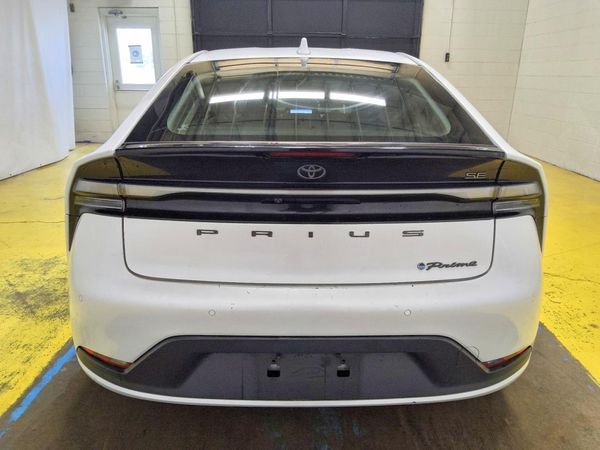 2023 TOYOTA PRIUS
