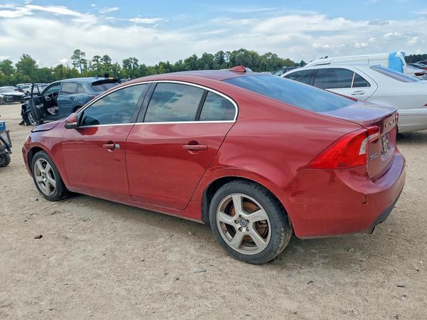 2012 VOLVO S60