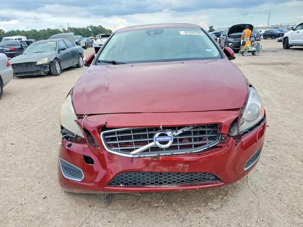 2012 VOLVO S60