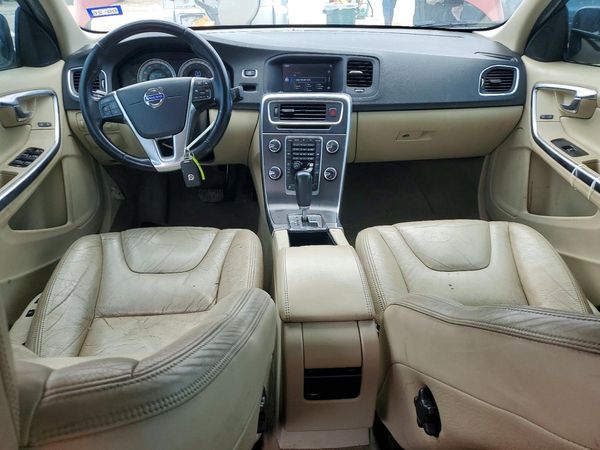 2012 VOLVO S60