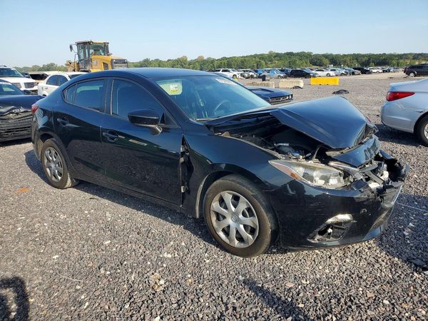 2015 MAZDA 3 SV/Base
