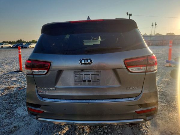 2016 KIA SORENTO