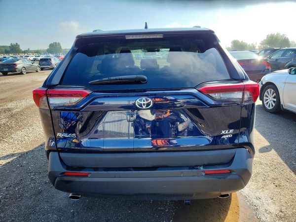 2019 TOYOTA RAV4 XLE AWD — DIRR