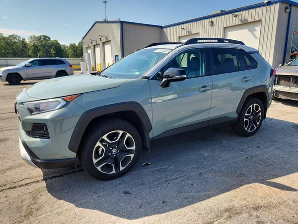2020 TOYOTA RAV4